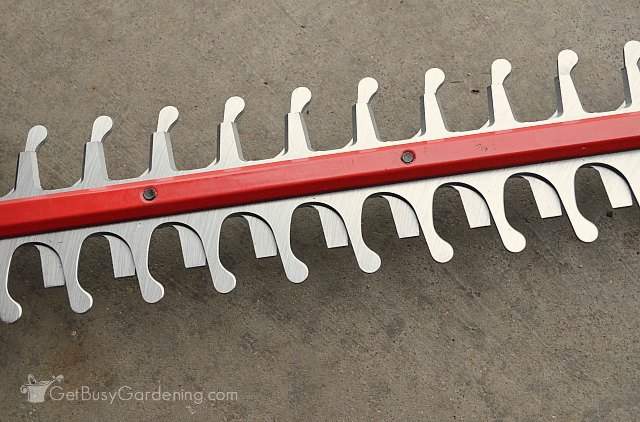 CORE hedge trimmer blade close up
