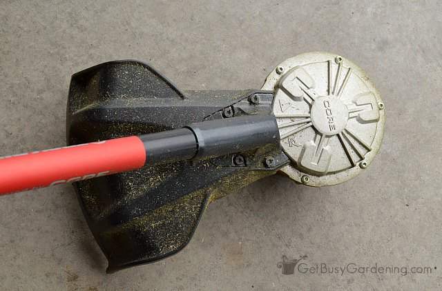 String trimmer safety guard