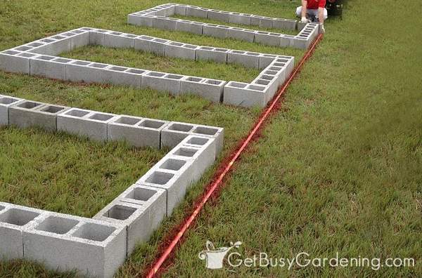 Making a straight line so the cinder blocks are even